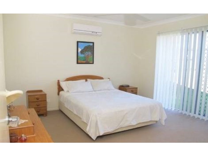 17 Iris Court, Yamanto QLD 4305