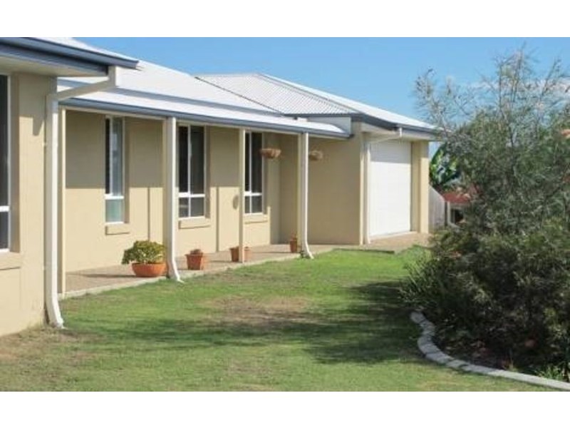 17 Iris Court, Yamanto QLD 4305