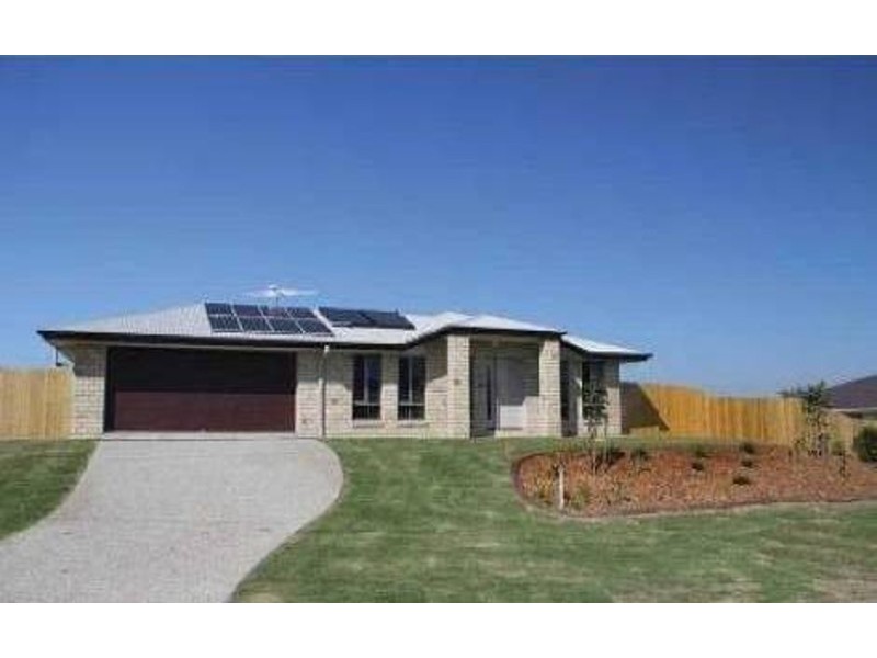 13 Petal Place, Yamanto QLD 4305