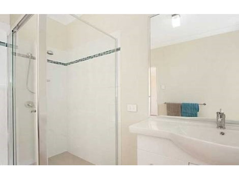 6 Lilly Court, Yamanto QLD 4305