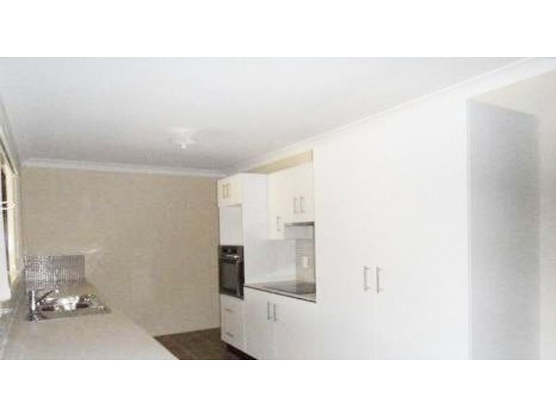 38 Neilson Crescent, Riverview QLD 4303