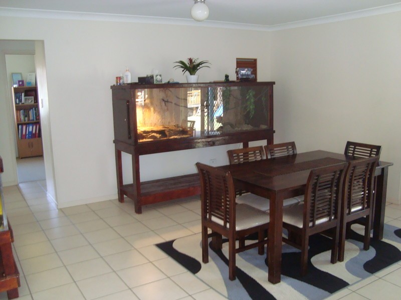 5 Deiter Court, Edens Landing QLD 4207