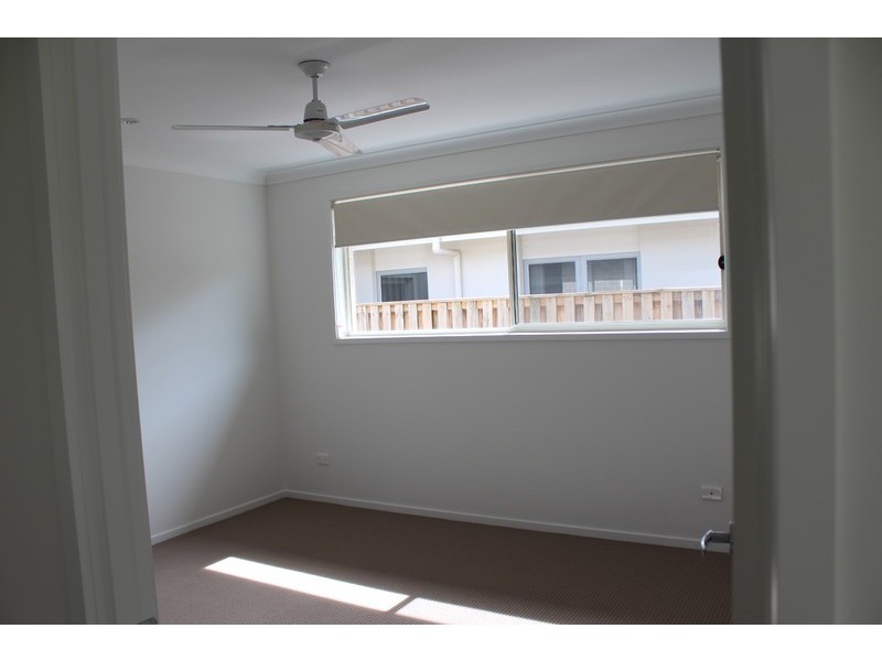 24 Moondarra Street, Pimpama QLD 4209