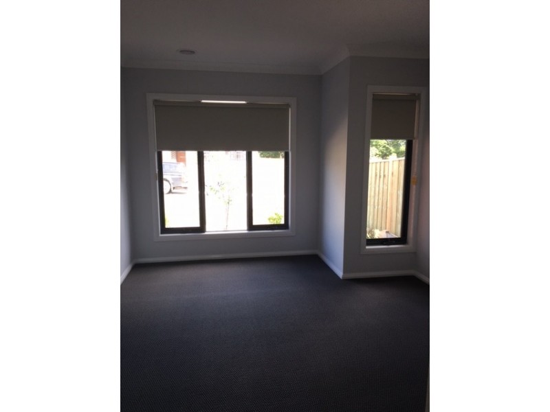 3 Mowbray Street, Officer VIC 3809