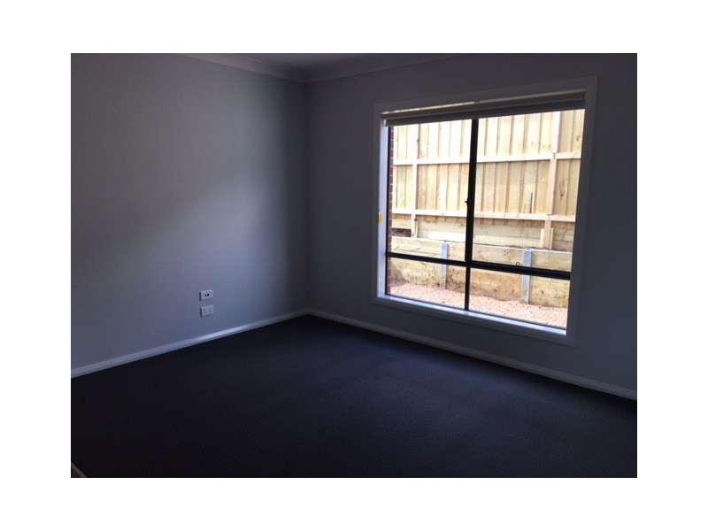 3 Mowbray Street, Officer VIC 3809