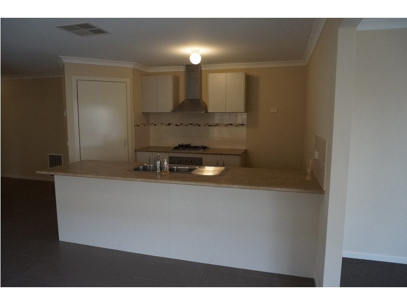 31 George Fredrick Road, Cranbourne East VIC 3977