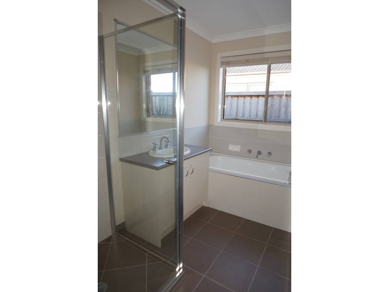 31 George Fredrick Road, Cranbourne East VIC 3977