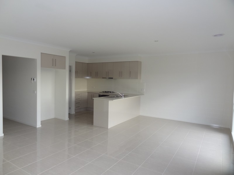 22 Fitzroy Street, Pakenham VIC 3810