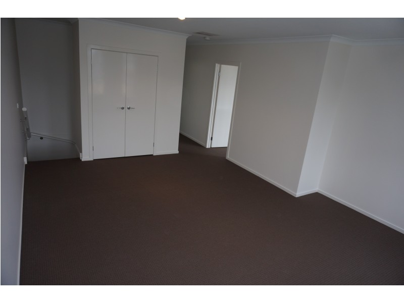 22 Fitzroy Street, Pakenham VIC 3810