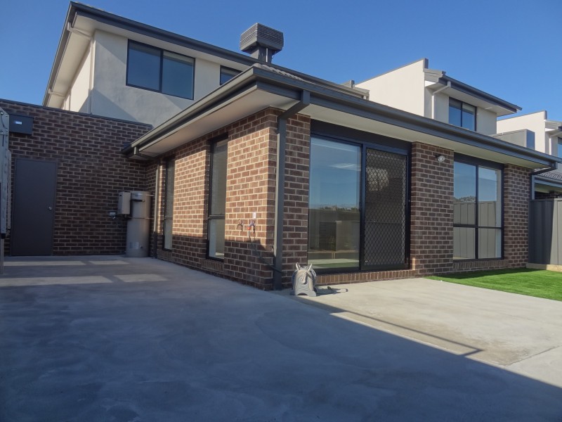 22 Fitzroy Street, Pakenham VIC 3810