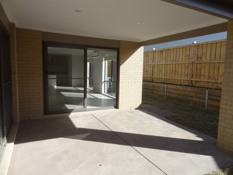 7 Belmont Crescent, Pakenham VIC 3810