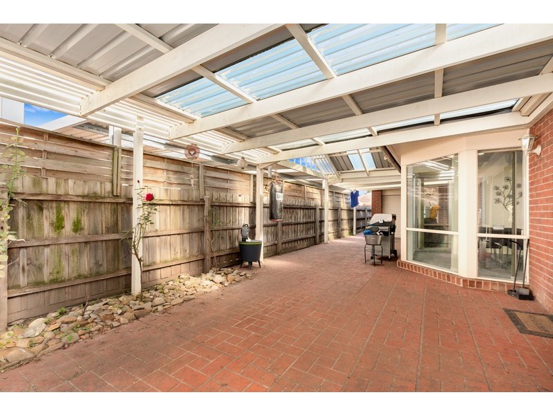 8 Byron Court, Narre Warren South VIC 3805