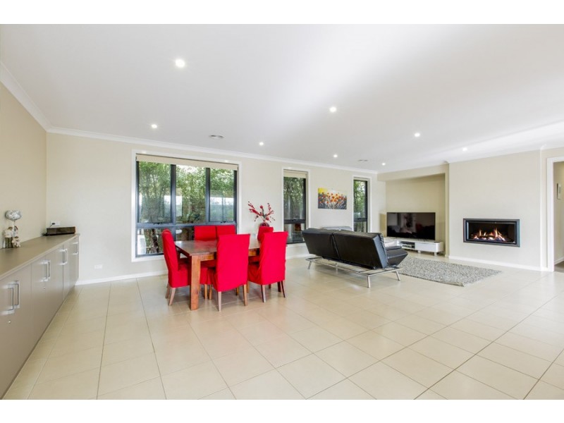 20 Headland Way, Inverloch VIC 3996
