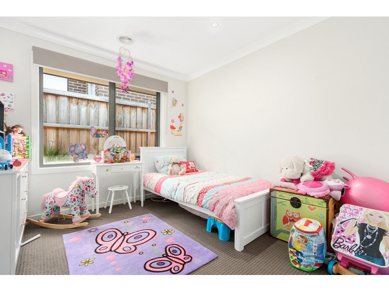 17 Prospect Way, Officer VIC 3809