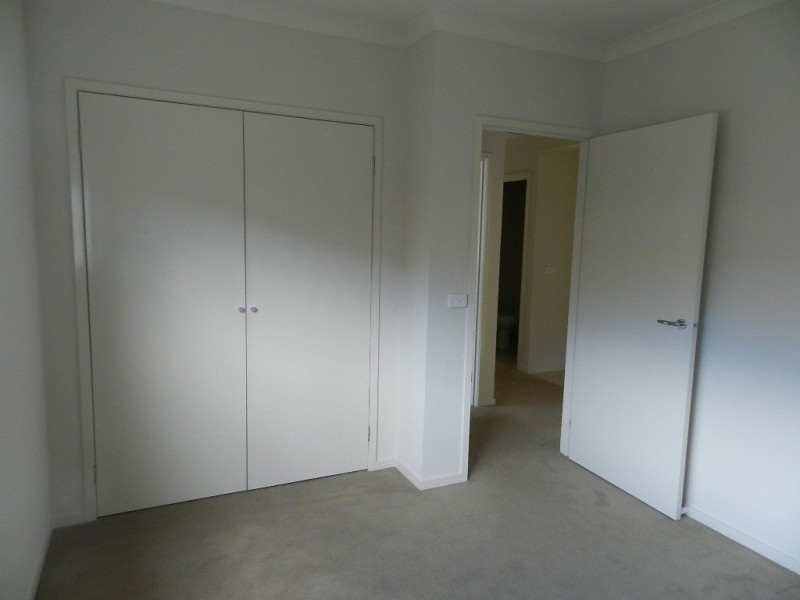 99 Selandra Boulevard, Clyde North VIC 3978