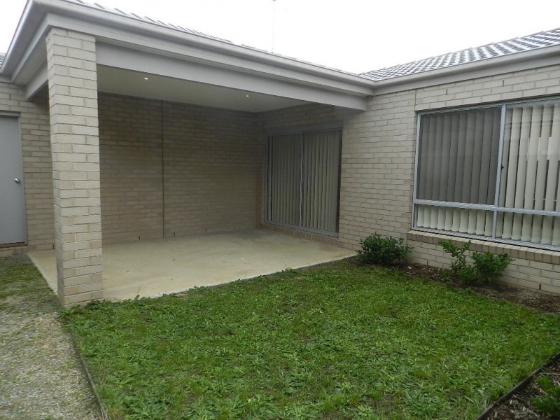 99 Selandra Boulevard, Clyde North VIC 3978