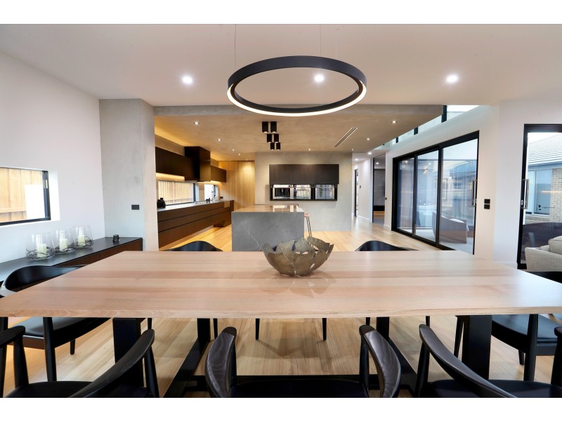 251 Alisma Boulevard, Cranbourne North VIC 3977