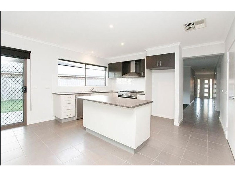 4 Alaska Court, Warragul VIC 3820