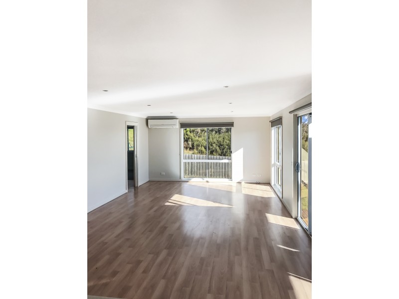 34 Kallay Drive, Pioneer Bay VIC 3984