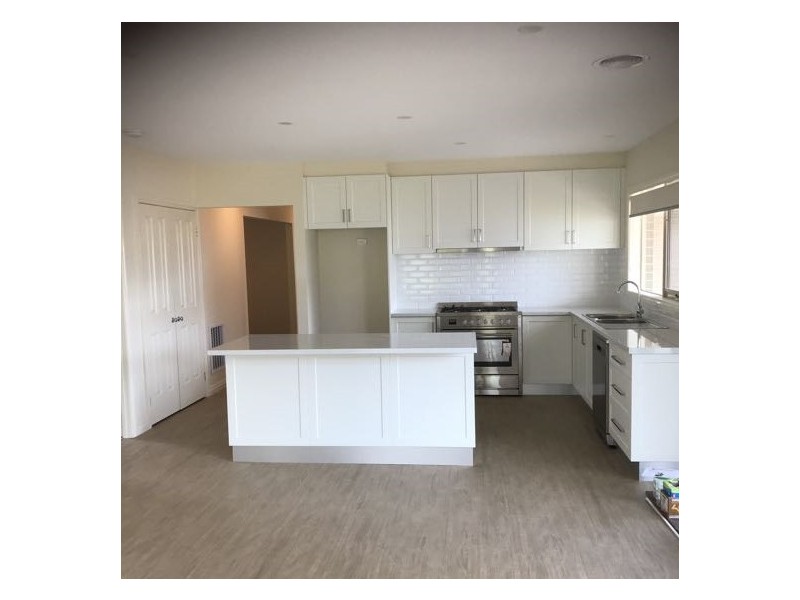 57 Myrtle Crescent, Warragul VIC 3820