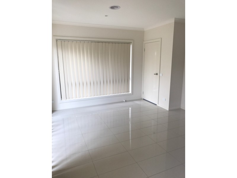 1/69-71 Frawley Road, Hallam VIC 3803