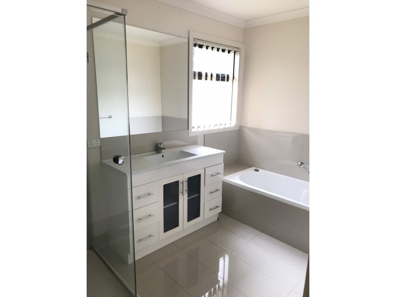 1/69-71 Frawley Road, Hallam VIC 3803