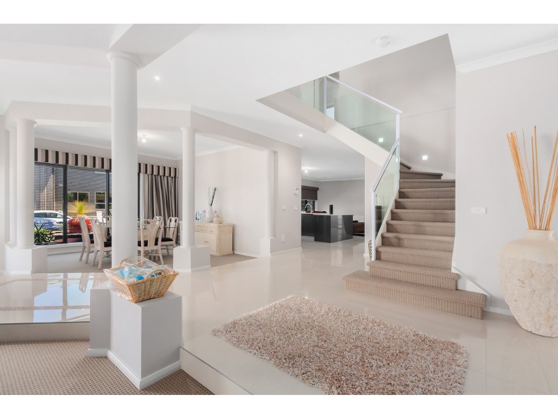 34 The Esplanade, Narre Warren South VIC 3805