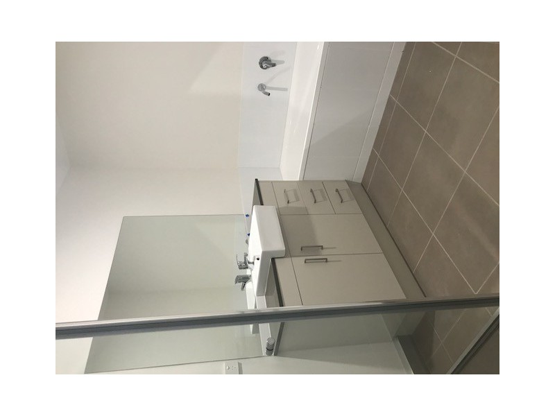 7/10S Godfrey Avenue, Cranbourne East VIC 3977