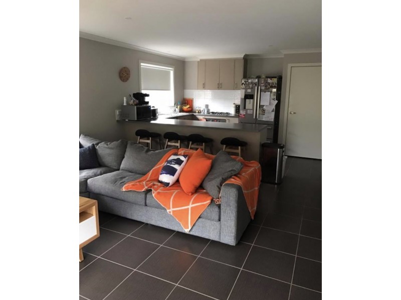 35 Thwaites Road, Pakenham VIC 3810