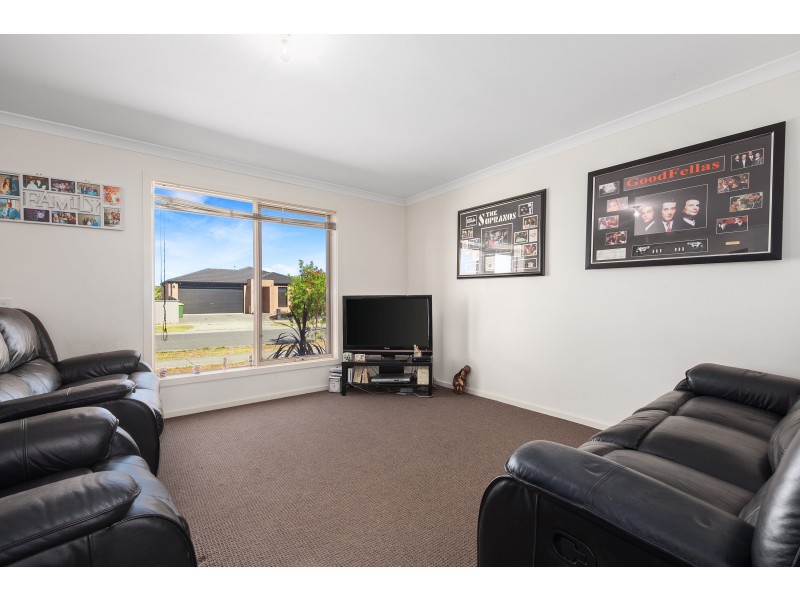 6 Milla Way, Koo Wee Rup VIC 3981