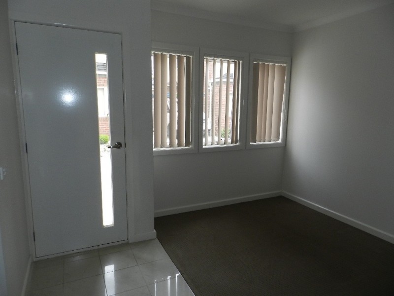 4/73-75 Frawley Road, Hallam VIC 3803