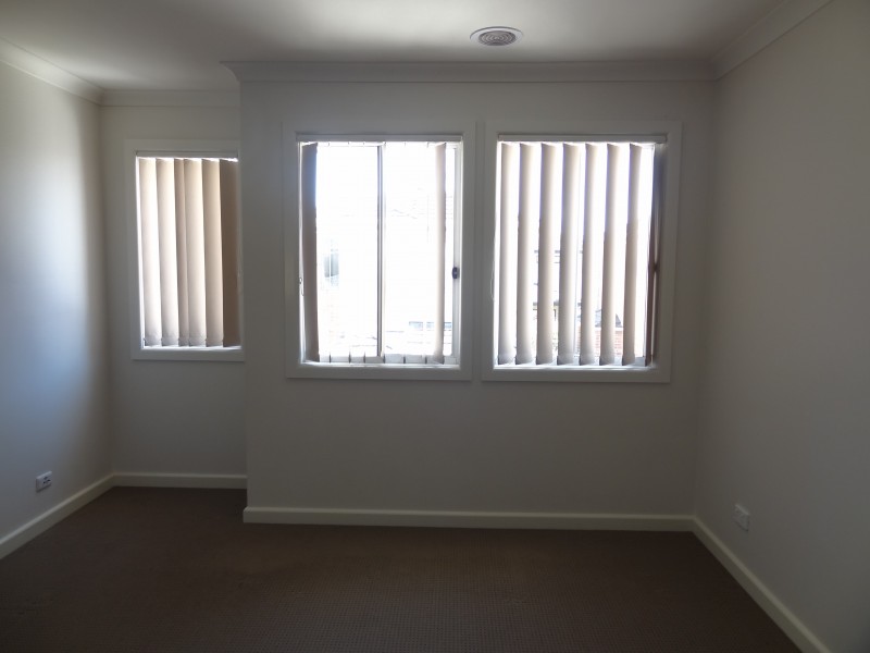 4/73-75 Frawley Road, Hallam VIC 3803