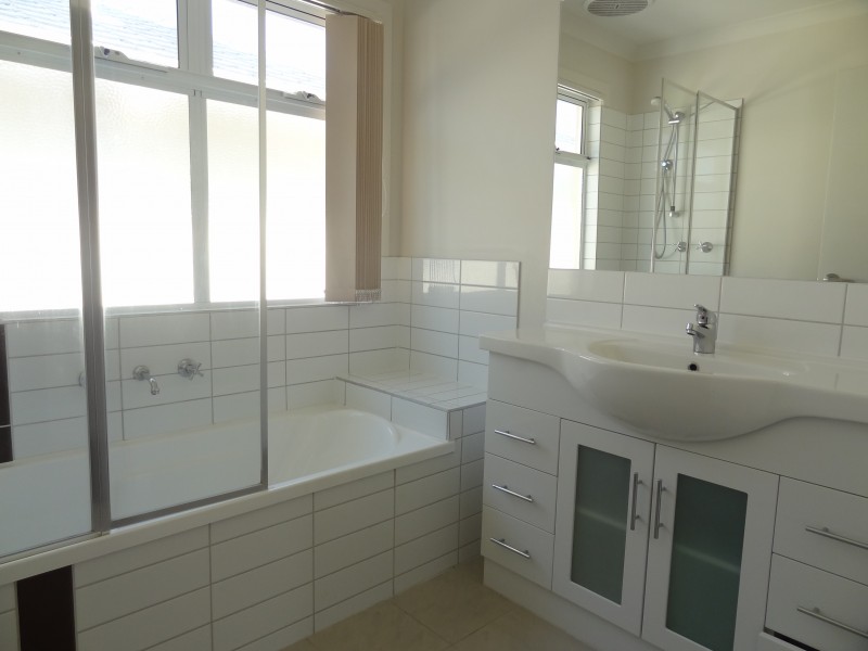 4/73-75 Frawley Road, Hallam VIC 3803