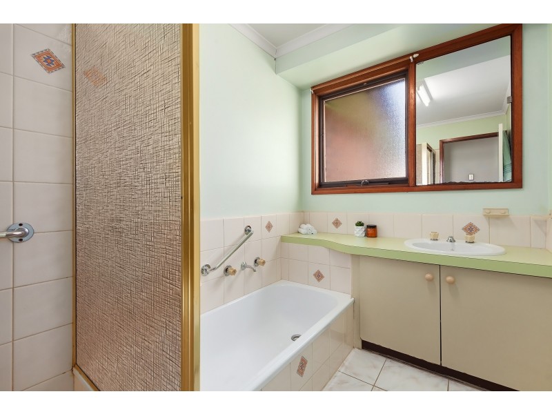 22 Sunnyvale Crescent, Keysborough VIC 3173