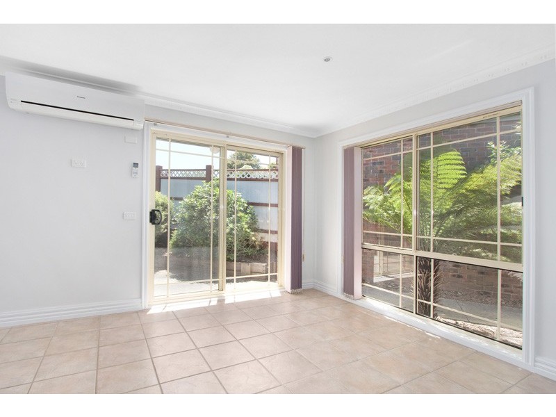 14 Mason Way, Berwick VIC 3806