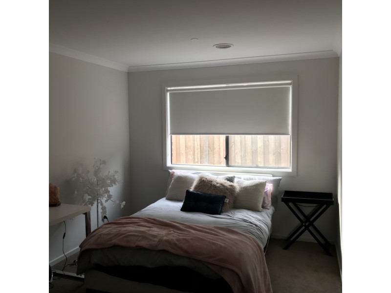 240 Alisma Boulevard, Cranbourne North VIC 3977