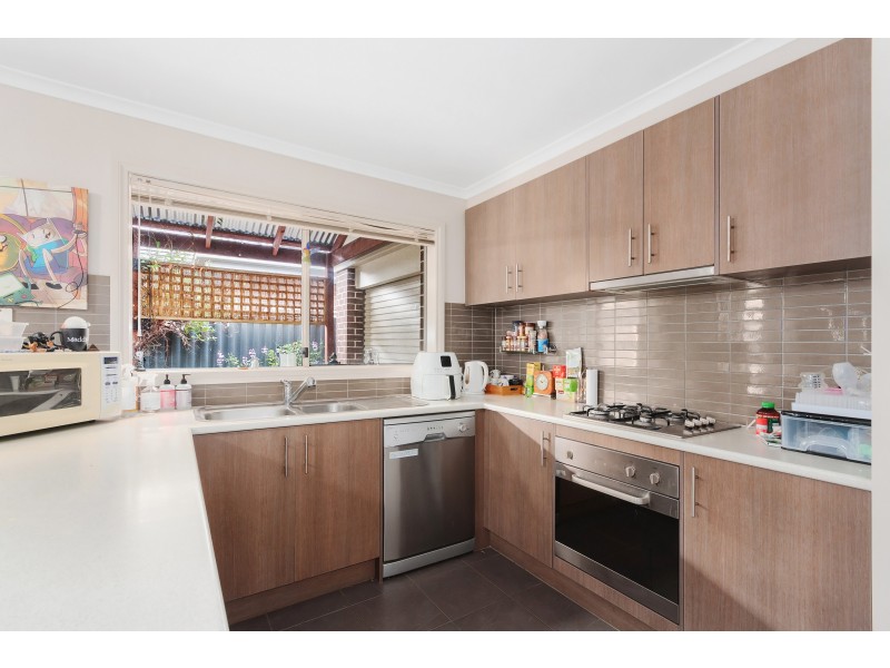 9 Tangelo Terrace, Pakenham VIC 3810