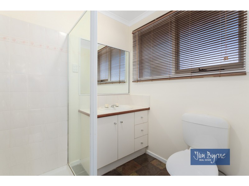 6 Coolabah Grove, Berwick VIC 3806