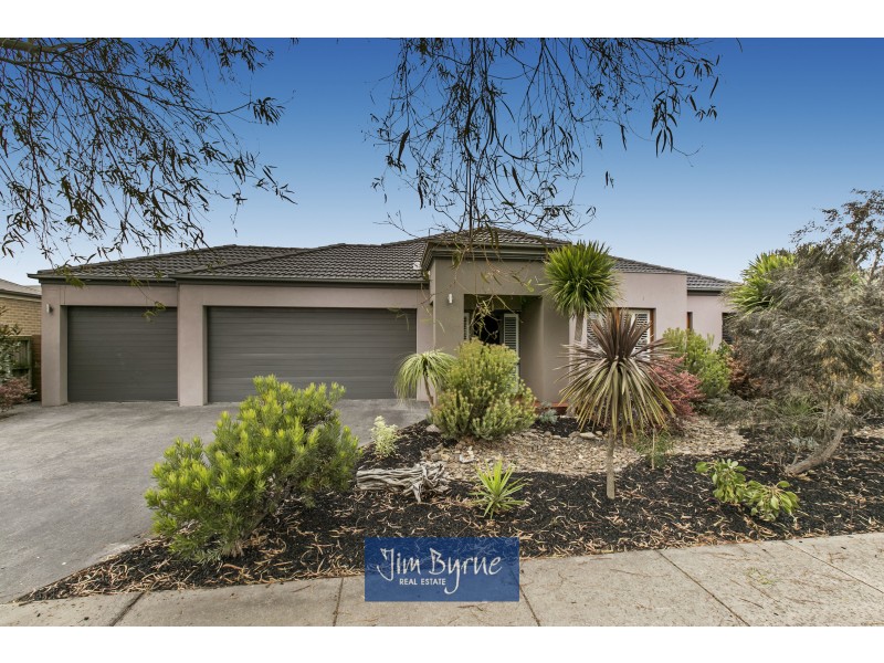 5 Glover Close, Pakenham VIC 3810