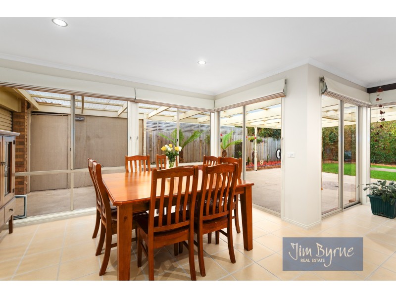 49 McCubbin Way, Berwick VIC 3806