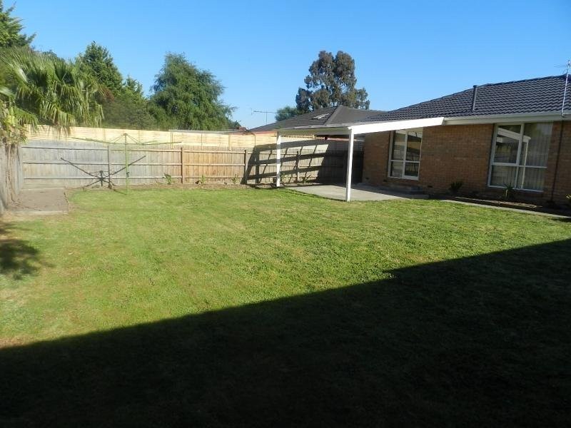49 Fleetwood Drive, Narre Warren VIC 3805