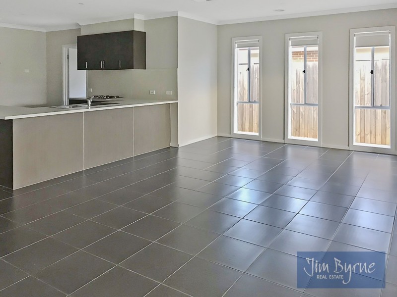 23 Verdant Avenue, Officer VIC 3809