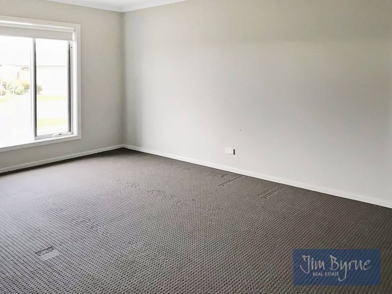 23 Verdant Avenue, Officer VIC 3809