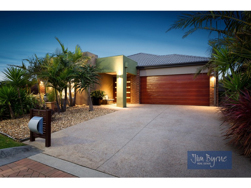 1 Kerr Close, Pakenham VIC 3810
