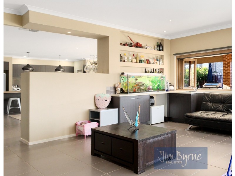 1 Kerr Close, Pakenham VIC 3810