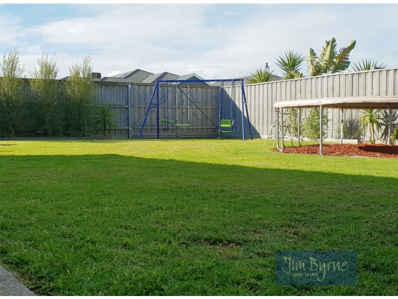 1 Kerr Close, Pakenham VIC 3810