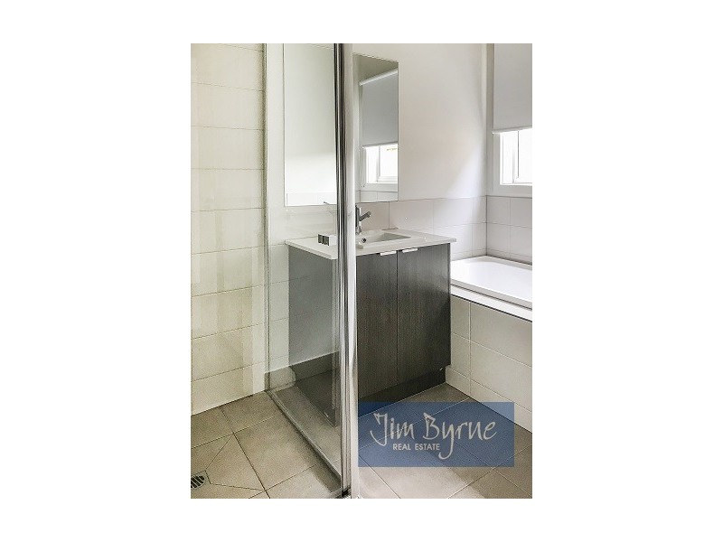 49 Belcam Circuit, Clyde North VIC 3978