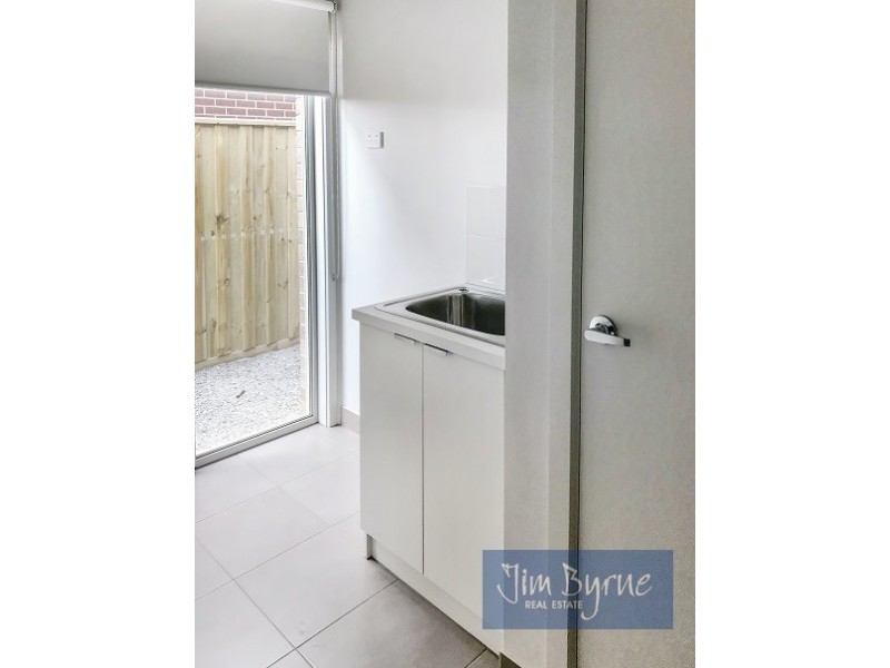 49 Belcam Circuit, Clyde North VIC 3978