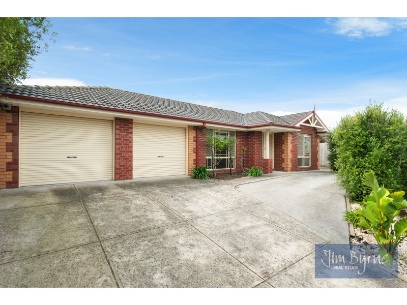 27 Hartsmere Drive, Berwick VIC 3806