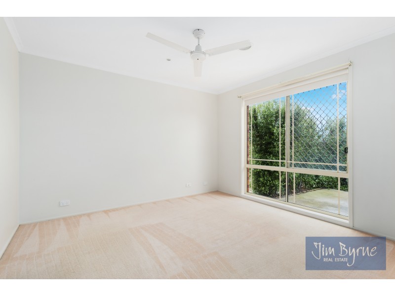 27 Hartsmere Drive, Berwick VIC 3806